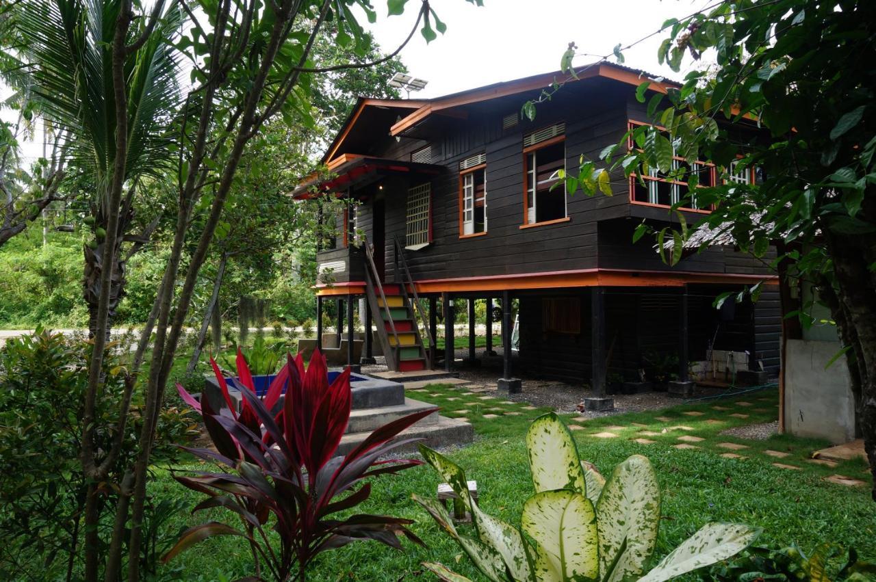 Peaceland Hostel ปางเลา ภายนอก รูปภาพ